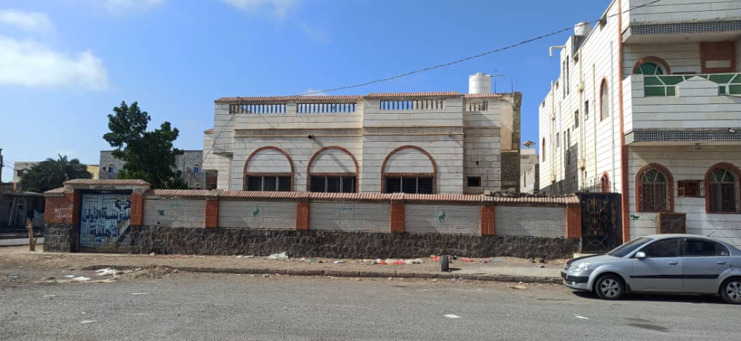 Luxury Apartments, Al Hamdi Street, Hodeidah