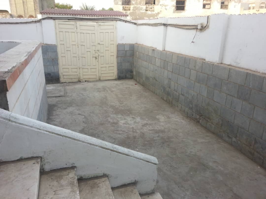 Luxury Apartments, Al Hamdi Street, Hodeidah